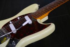 Fender Mustang　1975年　プレートシリアル　_3