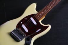 Fender Mustang　1975年　プレートシリアル　_7