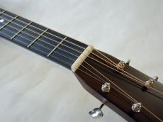 Martin D-28 Standard_4