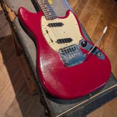 Fender  1965 Mustang Red_11