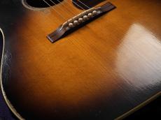 Gibson Custom Shop Murphy Lab 1942 Banner J-45 Heavy Aged ~Vintage Sunburst~_6