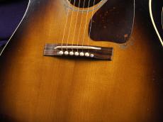 Gibson Custom Shop Murphy Lab 1942 Banner J-45 Heavy Aged ~Vintage Sunburst~_7