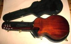 Guild F4CE-NT　　USA製_10