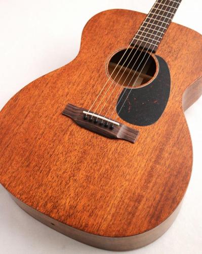 Martin 000-15M #3012708【オールマホガニーモデル】【優しい音色で存在感のある鳴り】