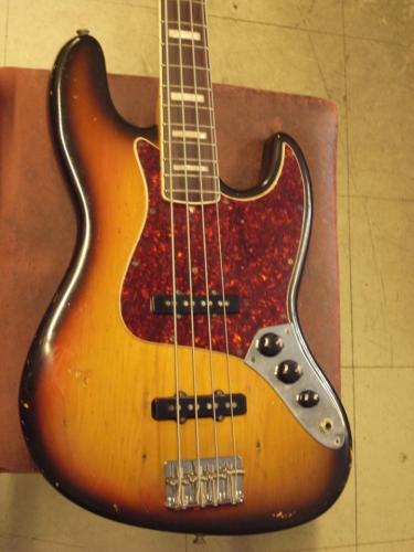 Fender JAZZ BASS (1973)