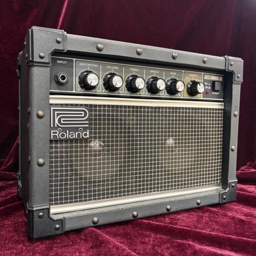 Roland JC-20