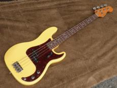 Fender American Vintage 62'Precision Bass_2