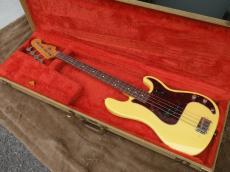 Fender American Vintage 62'Precision Bass_7