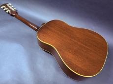 Gibson J-50 / Spruce Top・Mahogany Side and Back・Jacaranda Fingerboard・Mahogany Neck・Normal Saddle・Jacaranda Bridge・Large Pick guard・Nut 39mm【With Chipboard Case】1967年製_7