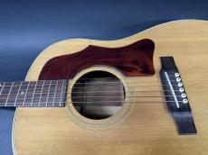 Gibson J-50 / Spruce Top・Mahogany Side and Back・Jacaranda Fingerboard・Mahogany Neck・Normal Saddle・Jacaranda Bridge・Large Pick guard・Nut 39mm【With Chipboard Case】1967年製_13