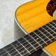 Martin 【現物動画あり】HD-28V【2014年製USED】【弦高低いのに中低音が太い良個体】_9