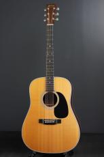 Martin D-28