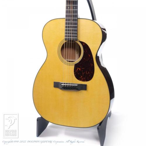 Martin 00-18