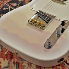 Fender Made in Japan Hybrid II 2026 Collection Telecaster Misty Satin, Rosewood Fingerboard, Yellow Mist_3