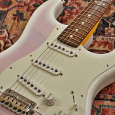 Fender Made in Japan Hybrid II 2026 Collection Stratocaster Misty Satin, Rosewood Fingerboard, Pink Mist_4