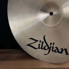 Zildjian A Suspended Medium Thin 16_6