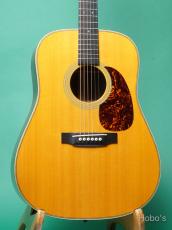 Martin HD-28V
