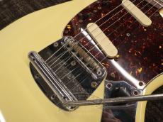 Fender 1980s MUSTANG White / Ash_15