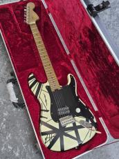 EVH STRIPED SERIES '78 ERUPTION  -White with Black Stripes Relic-   別売りハードケース付き!「USED」_3