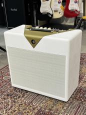 Divided by 13 CCC9/15 - White Bronco Tolex / Gold Tolex -