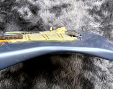 Fender American Ultra Luxe Vintage '60s Stratocaster Ice Blue Metallic / Rosewood 【展示入替特価】_9