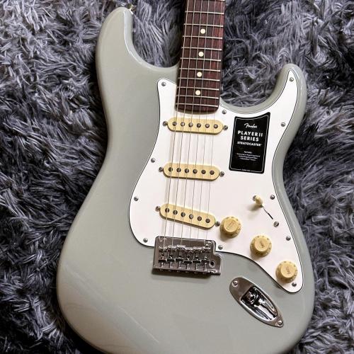 Fender Player II Stratocaster, Rosewood Fingerboard, Cactus Gray