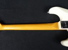 Squier Classic Vibe '70s Stratocaster Olympic White_8