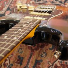 Fender American Professional II Stratocaster HSS, Rosewood Fingerboard, 3-Color Sunburst_4