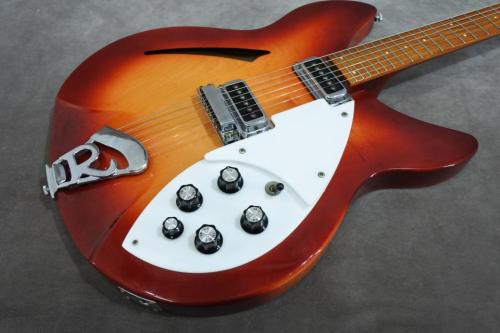 Rickenbacker 330 Fireglo