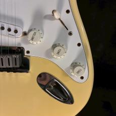 Fender Yngwie Malmsteen Stratocaster 1996【3.58kg】_12