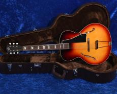 Archtop Tribute AT50