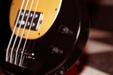 Sterling by MUSIC MAN STINGRAY PETE WENTZ BLACK_4