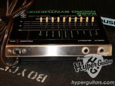 Electro-Harmonix 80's Bass Micro Synthesizer_2