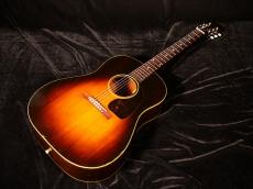 Gibson J-45【1942-1945 最初期モデル!凄まじい鳴り!爆音!訳アリの為相場よりお値打ちです!】先ずは解説試奏動画をご覧下さい。_3