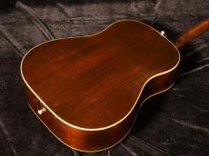 Gibson J-45【1942-1945 最初期モデル!凄まじい鳴り!爆音!訳アリの為相場よりお値打ちです!】先ずは解説試奏動画をご覧下さい。_4