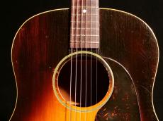 Gibson J-45【1942-1945 最初期モデル!凄まじい鳴り!爆音!訳アリの為相場よりお値打ちです!】先ずは解説試奏動画をご覧下さい。_12