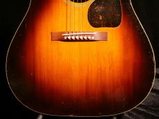 Gibson J-45【1942-1945 最初期モデル!凄まじい鳴り!爆音!訳アリの為相場よりお値打ちです!】先ずは解説試奏動画をご覧下さい。_13