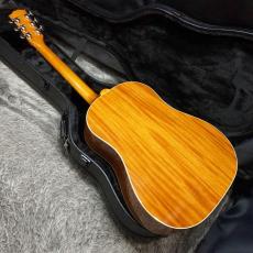 Gibson J-45 Standard Heritage Cherry Sunburst_3