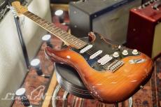 Fender 2018 Player Stratocaster Plus Top (Tobacco Sunburst)_3