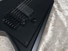 Edwards 【Alexi Laiho シグネイチャーモデル】E-ALEXI BLACKY -Metallic Black Satin with Gloss Black Pinstripe-_4