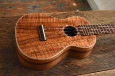 Sofla Ukes Concert Curly Hawaiian Koa_3