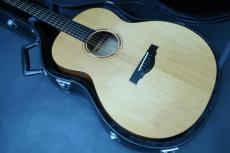 TODA Guitars (戸田 真次)A-1 STD / Solid Cedar Top・Solid Mahogany・Original Peg・Ebony Fingerboard and Bridge・Wood binding・Clear Pick guard 【With Hard Case 】2001年製_2
