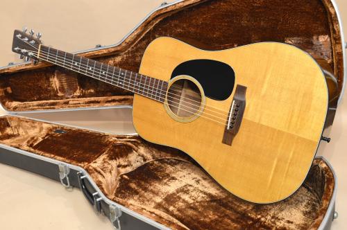Martin D-18　1977年製