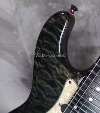 Valley Arts Custom Pro USA Quilt Maple Top 90's / Trans Black_8