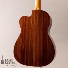 Yamane Guitars Hauser Style Electric Nylon_11