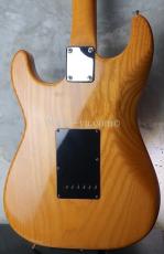 Valley Arts  '78　Stratocaster SSS / Natural _2