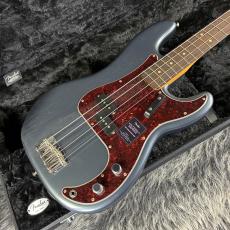 Fender Limited Edition Vintera II Road Worn '60s Precision Bass Charcoal Frost Metallic_2