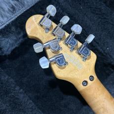 MUSIC MAN AXIS 1997_8