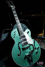 Gretsch G6136T Kenny Falcon II with String-Thru Bigsby Early Summer Green Sparkle / 2023_3