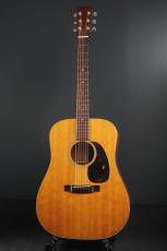 Martin D-18